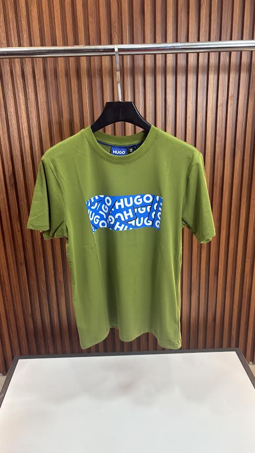 hugo verde azul claro