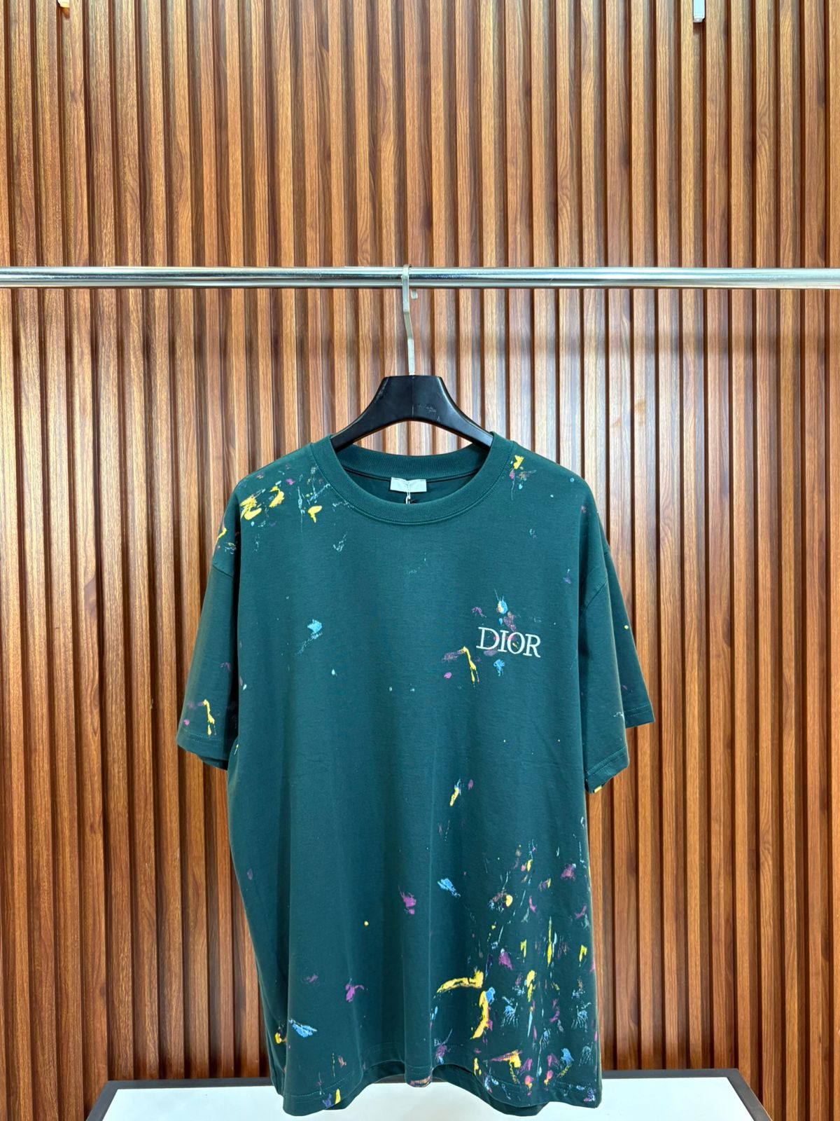 DIOR