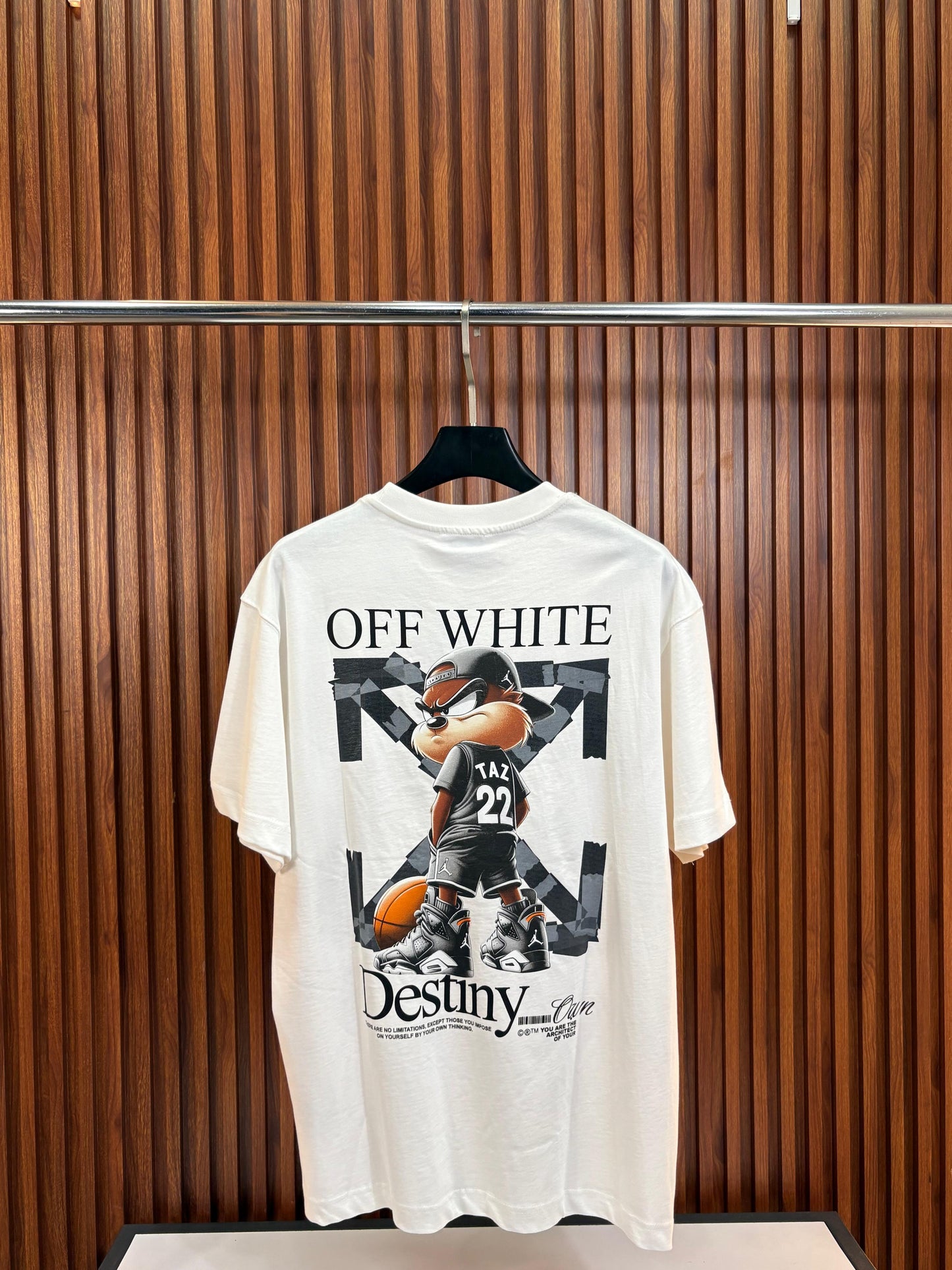 OFF WHITE